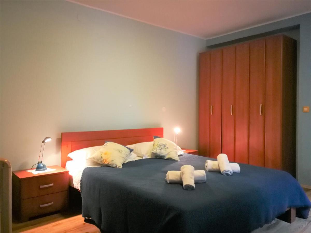 Apartments Bilic With Garden & Swimming Pool - 50M From The Beach Pjescana Uvala Buitenkant foto